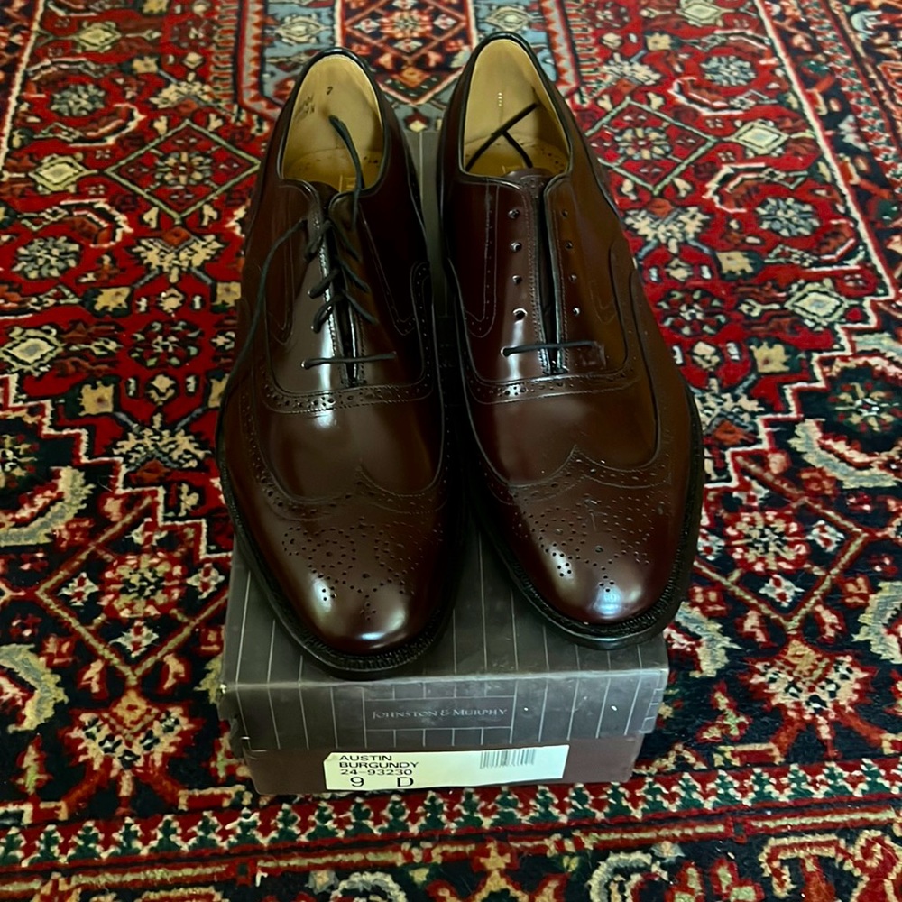 Johnston & Murphy Limited Collection cap toe oxford size 9D